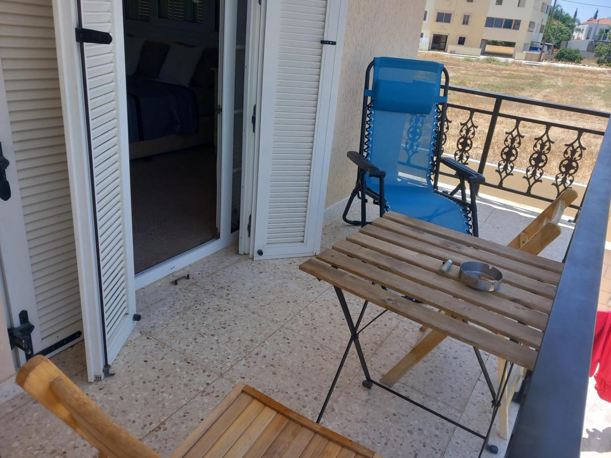 Vasilis House Apartment Dromolaxia Exterior photo